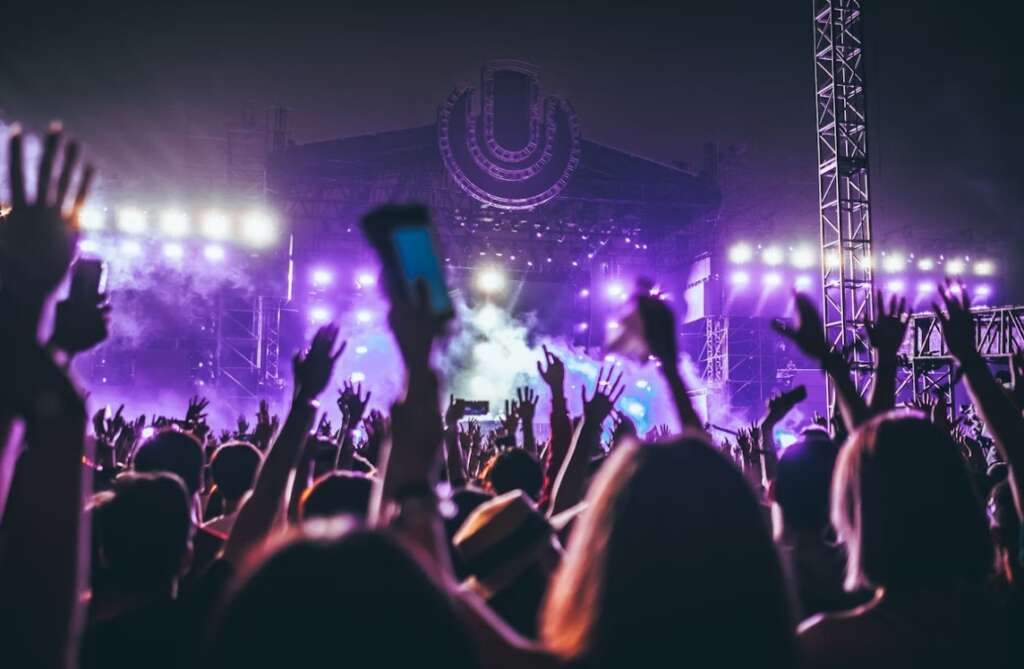 De ce Untold si Neversea sunt mai mult decat festivaluri – modele de organizare si branding